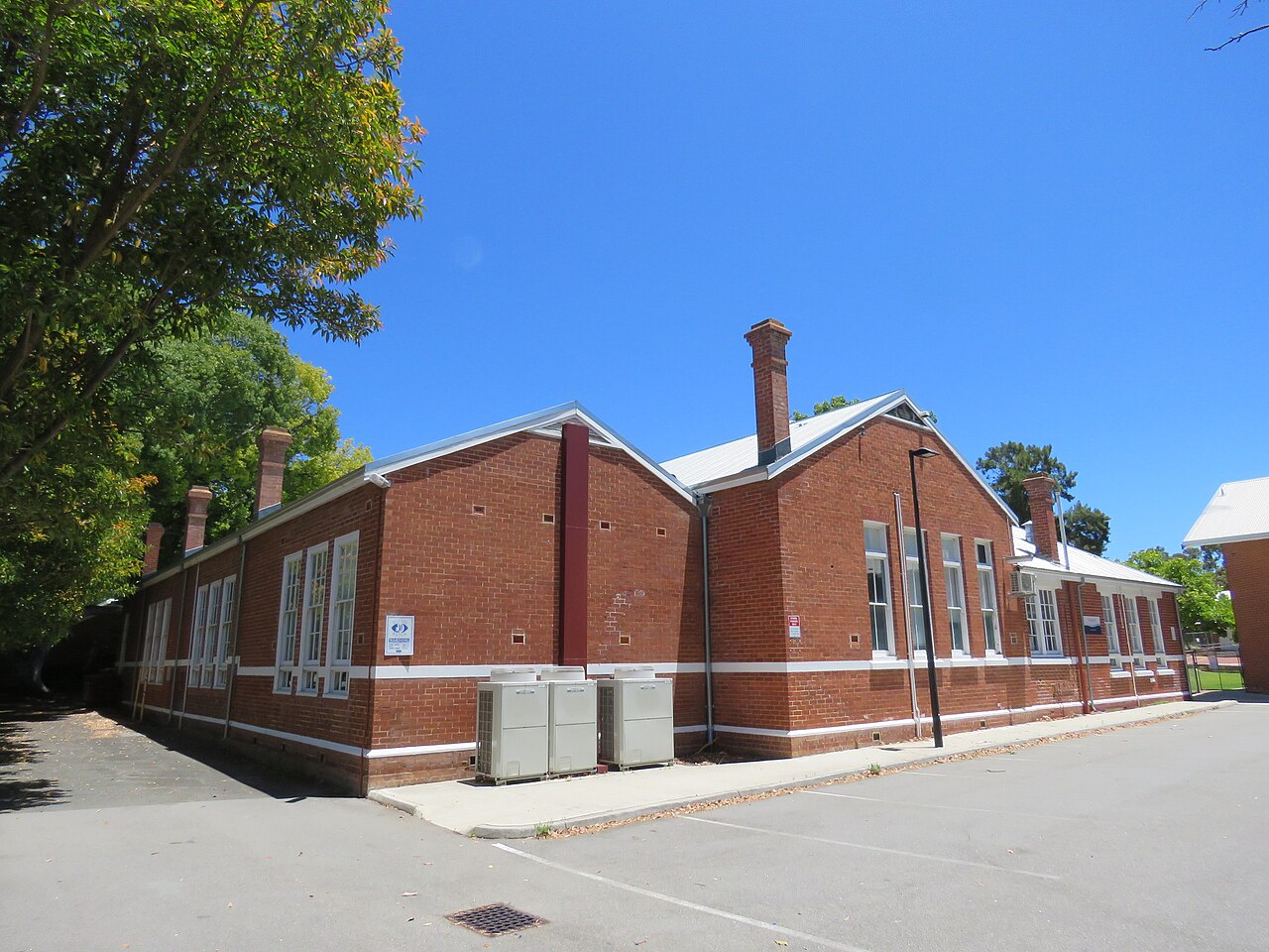 Brisbane River Grammar – test