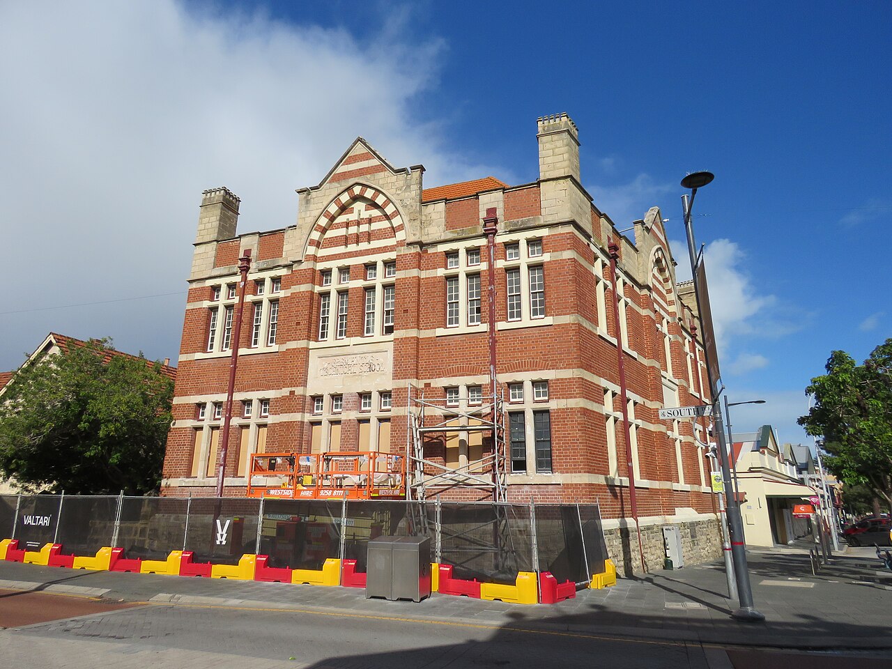 Dandenong Ranges School – test